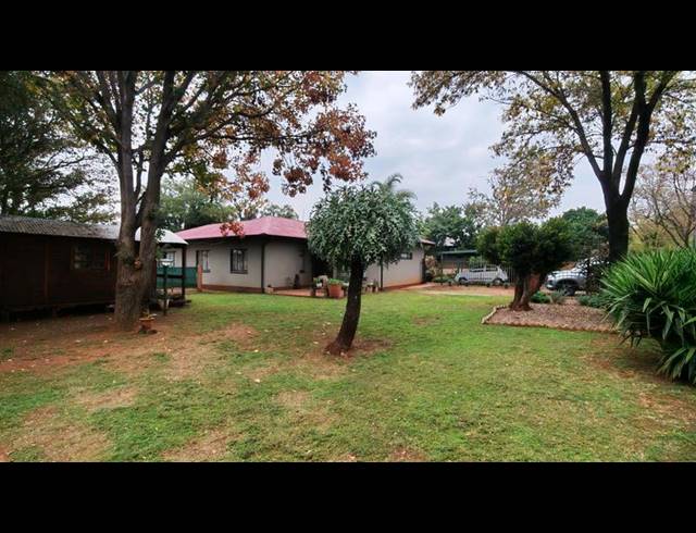 3 BEDROOM HOUSE FOR SALE IN LYTTELTON MANOR